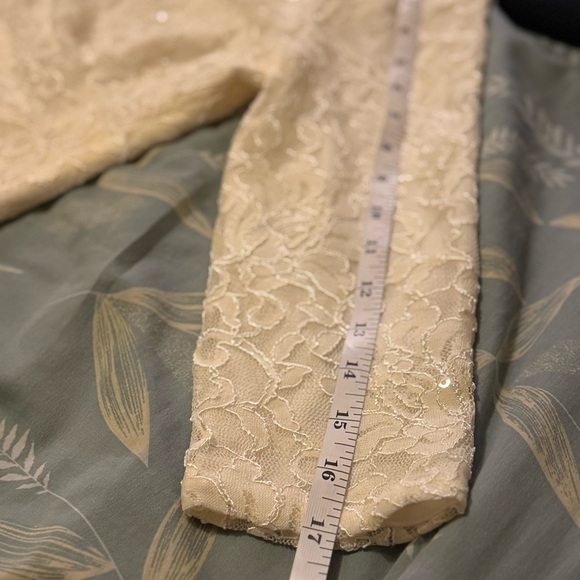 Lauren Ralph Lauren Cream Lace Long Sleeve Dress Size 4 - Picture 7 of 8